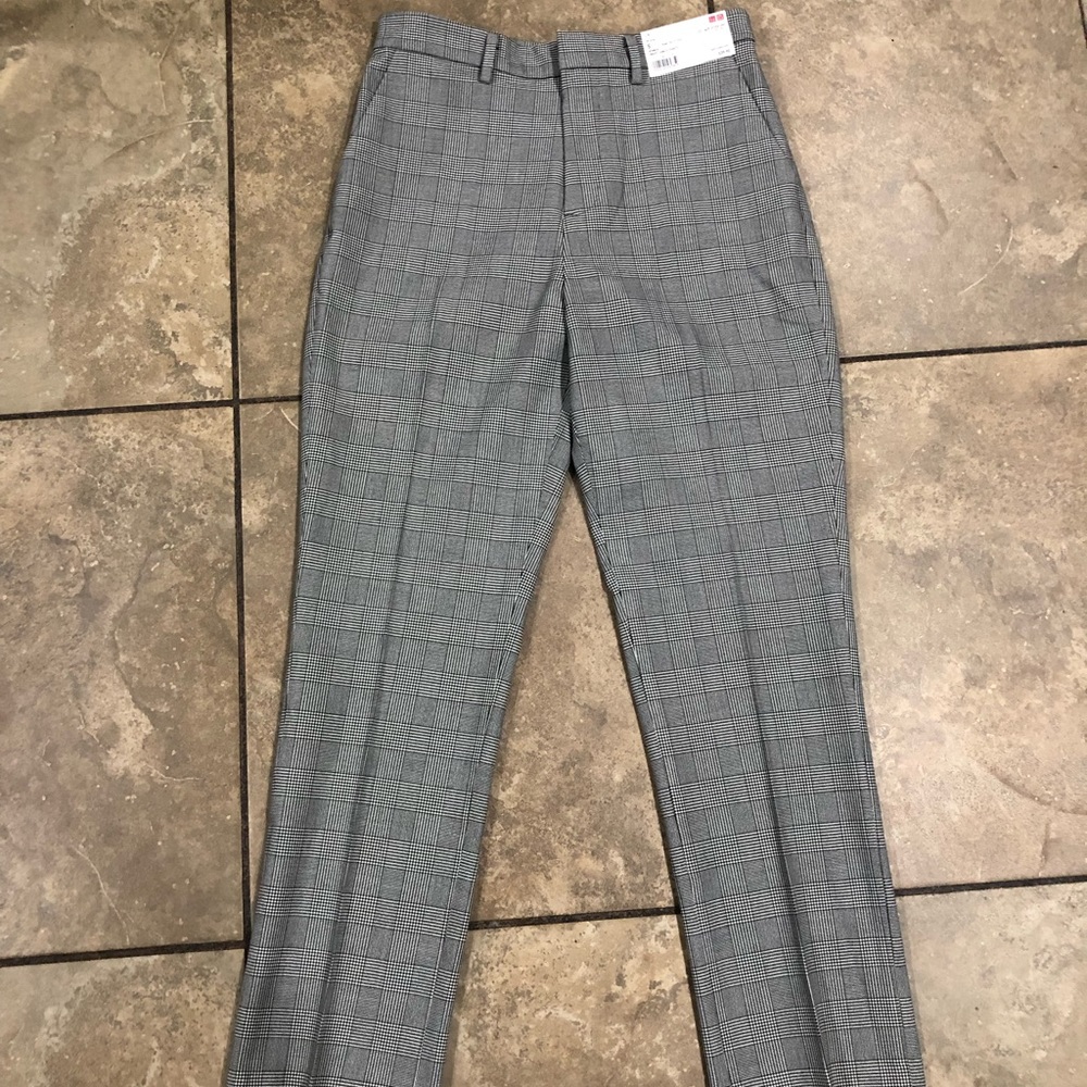 Uniqlo Women Smart Ankle Pants